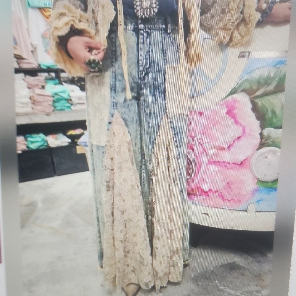 Bohemian Denim Jeans with lace panels PRICE IS FIRM - Picture 4 of 4